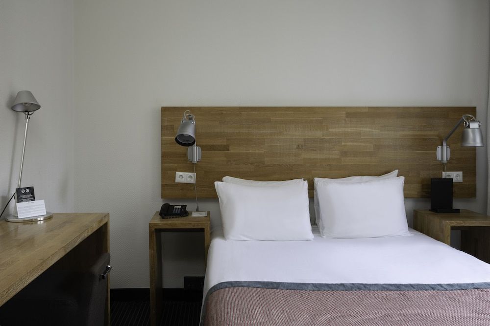 Catalonia Vondel Amsterdam Economy Double Room