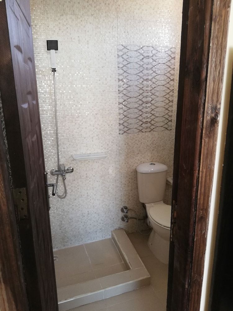 Happy days pyramids inn Double room with mountain view 5