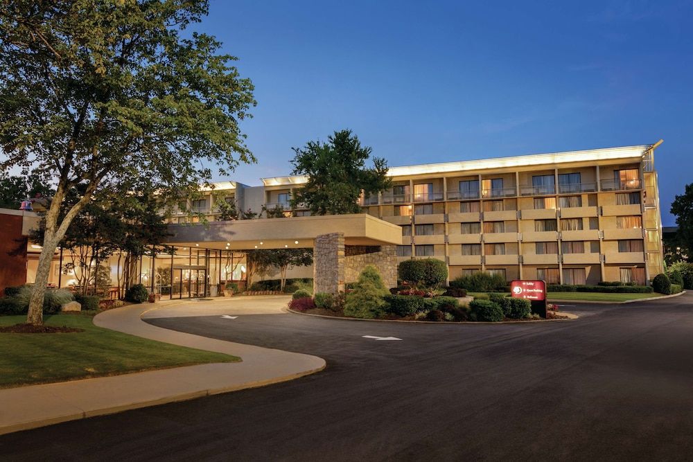 undefined DoubleTree by Hilton Atlanta - Northlake 5