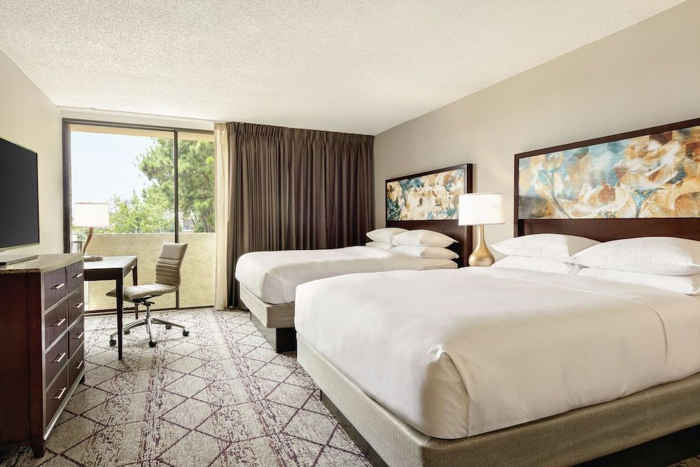 DoubleTree by Hilton Atlanta - Northlake Room, 2 Queen Beds, Non Smoking 2