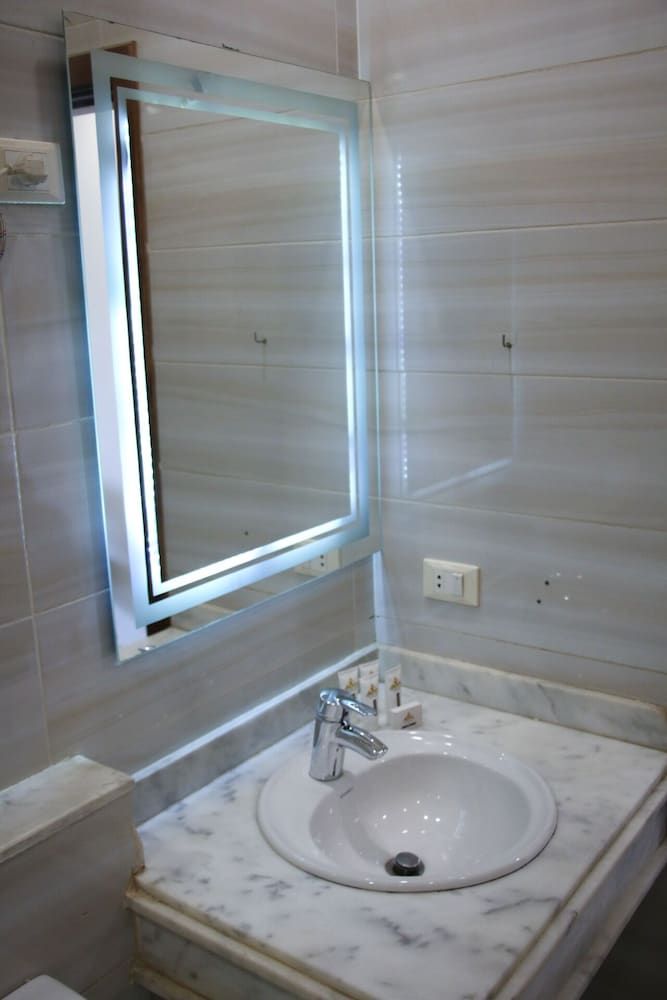 undefined Pyramids Valley 10