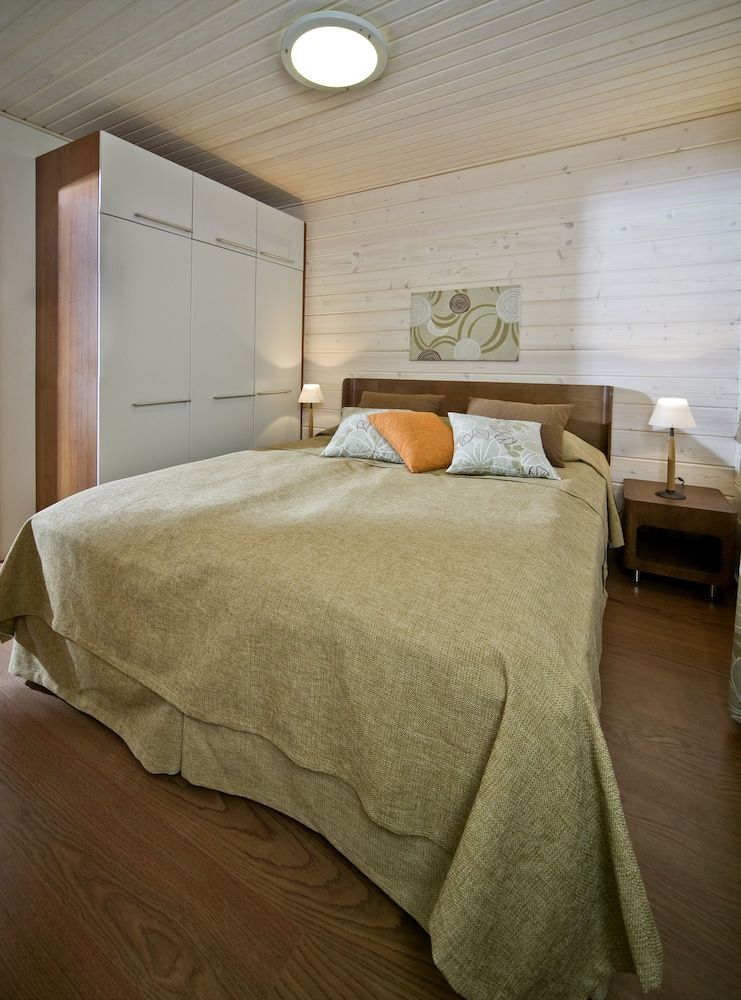 Apartment, 2 Bedrooms, Sauna (57 m2)