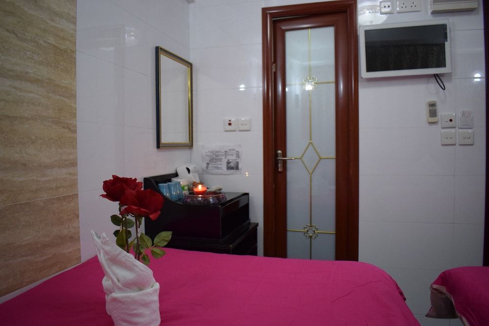 Manila Lounge Double Room 11