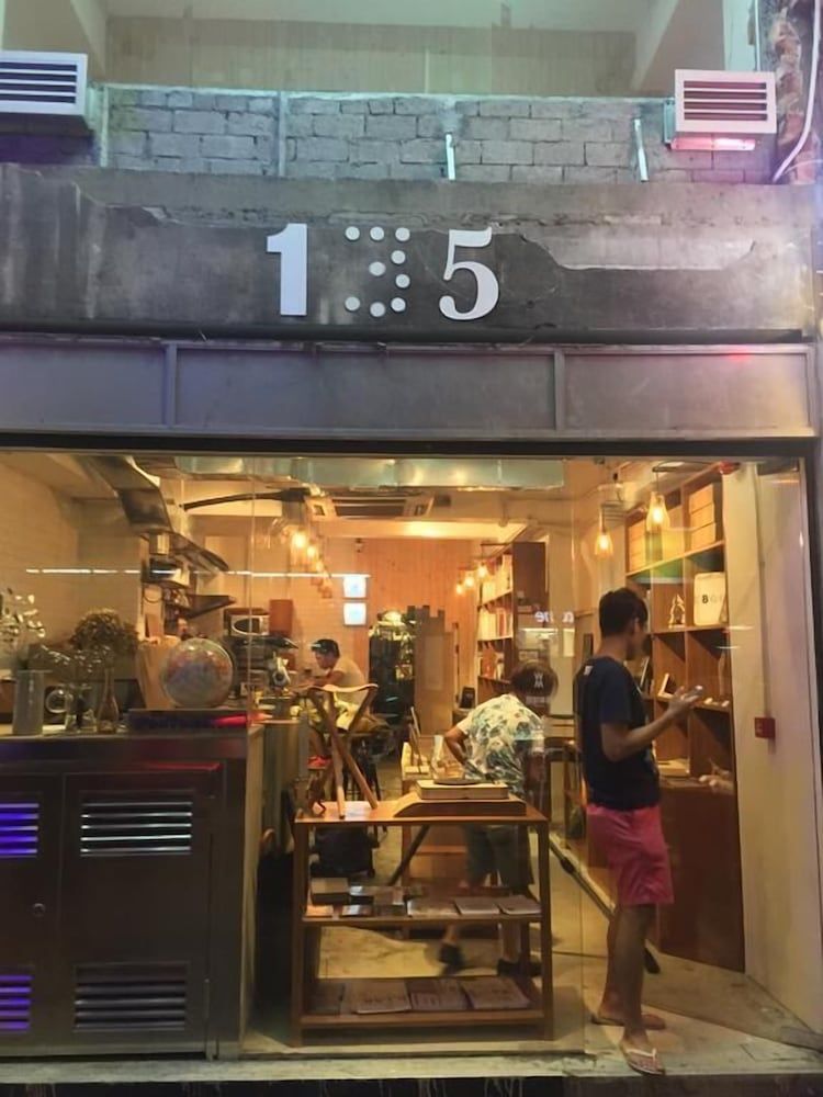 undefined Wontonmeen - Hostel 6