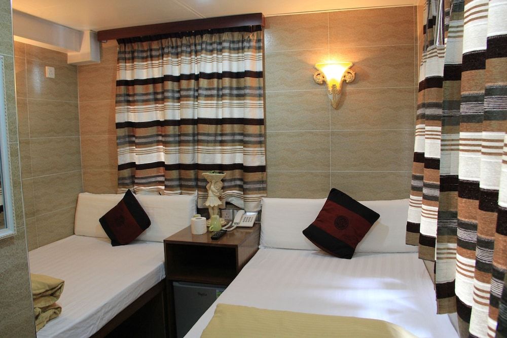 undefined European Hostel 4