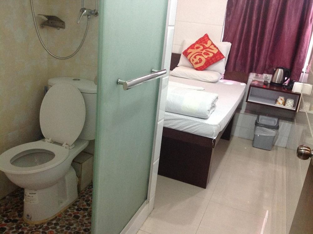 undefined Woodstock Hostel 3