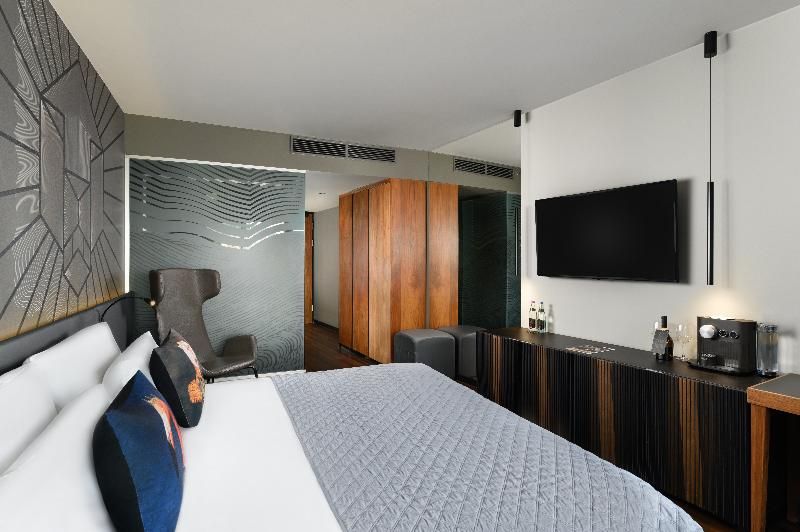 undefined Hotel Clark Budapest - Adults Only 10