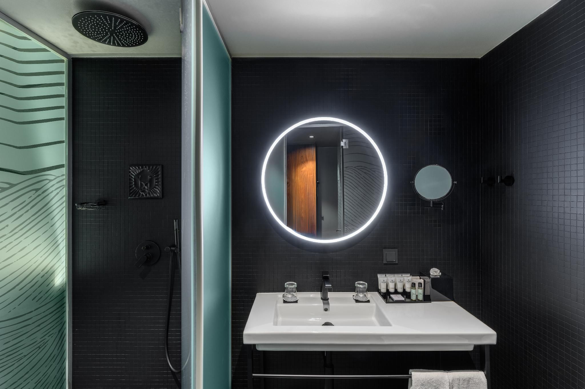 undefined Hotel Clark Budapest - Adults Only 10