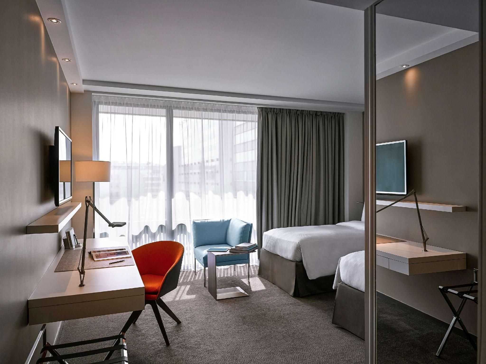 Classic room 2 single beds