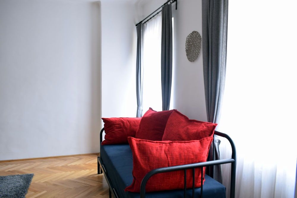 Diamond Astoria 4, Quiet Apartment Apartment, 2 Bedrooms 27