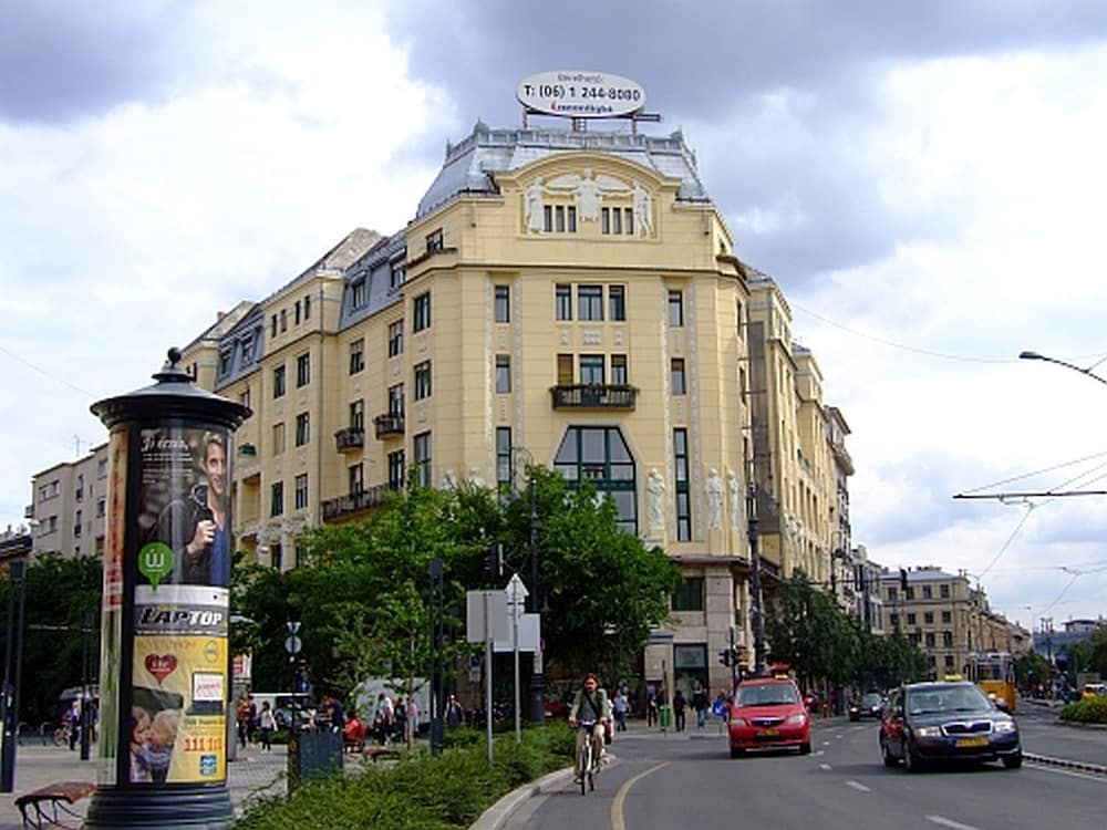 undefined Diamond Astoria 4, Quiet Apartment 2