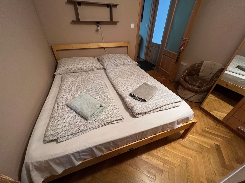 Classic Room, 1 Bedroom, 1 Queen Bed
