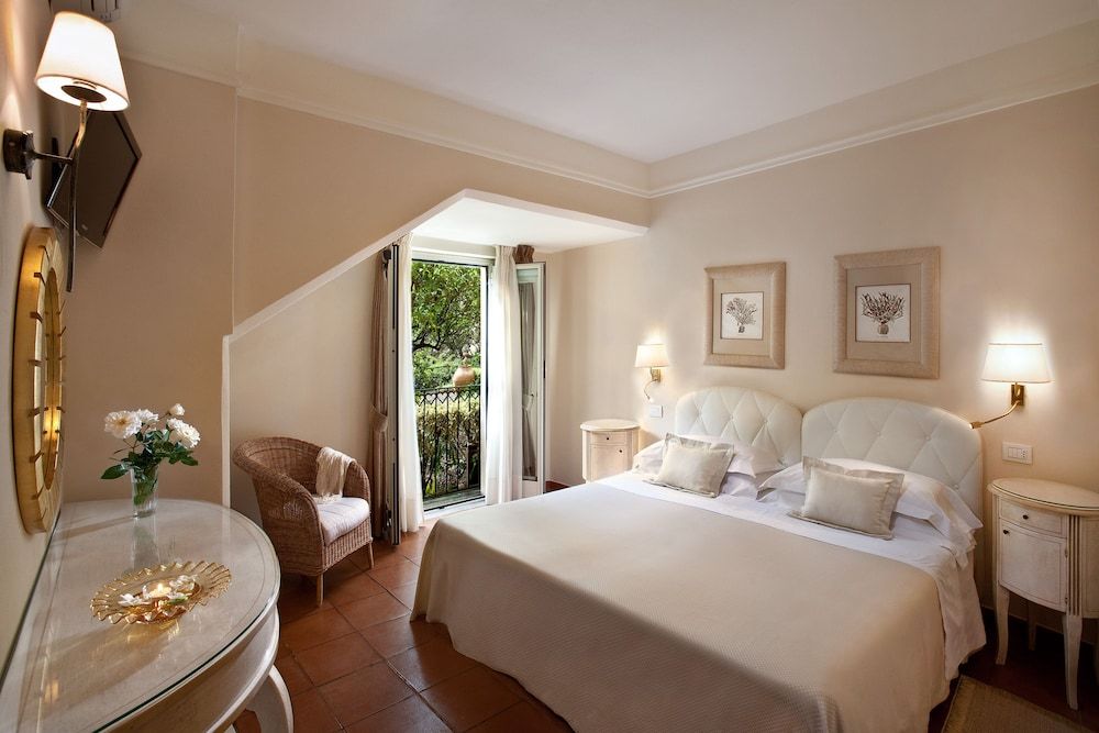 Hotel Villa Belvedere Classic Room, 1 Double or 2 Twin Beds, City View 2