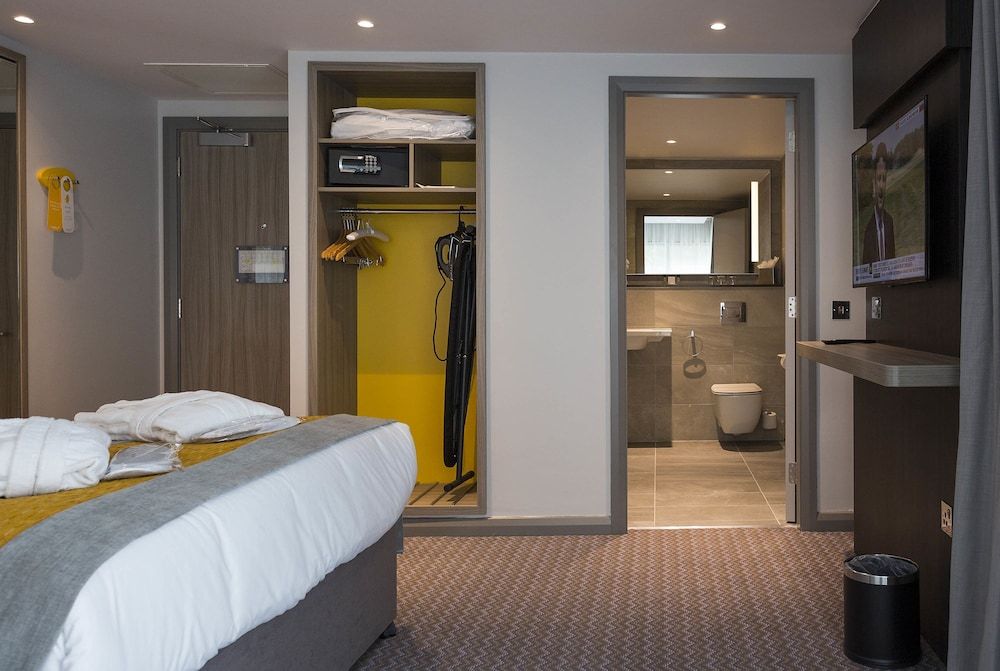 undefined Maldron Hotel Kevin Street, Dublin City 6