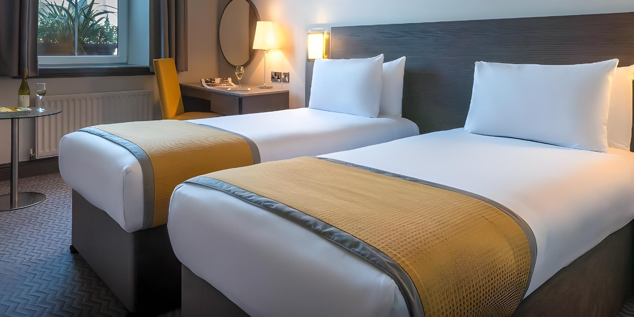 Maldron Hotel Kevin Street, Dublin City Deluxe Twin Room 4