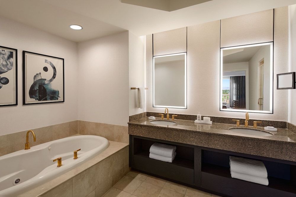 undefined JW Marriott Las Vegas Resort & Spa 10