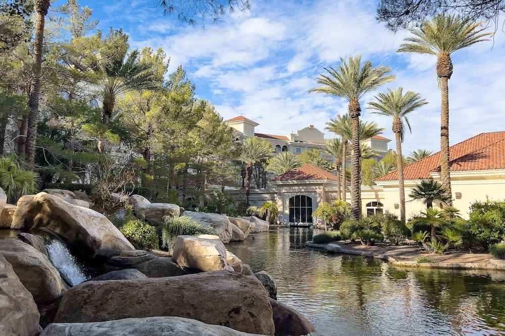 undefined JW Marriott Las Vegas Resort & Spa 4