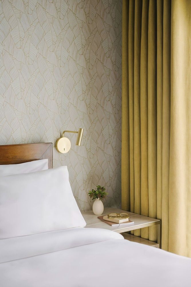 Beverly Terrace Hotel Beverly Hills, Sonder by Marriott Bonvoy Room, 1 King Bed