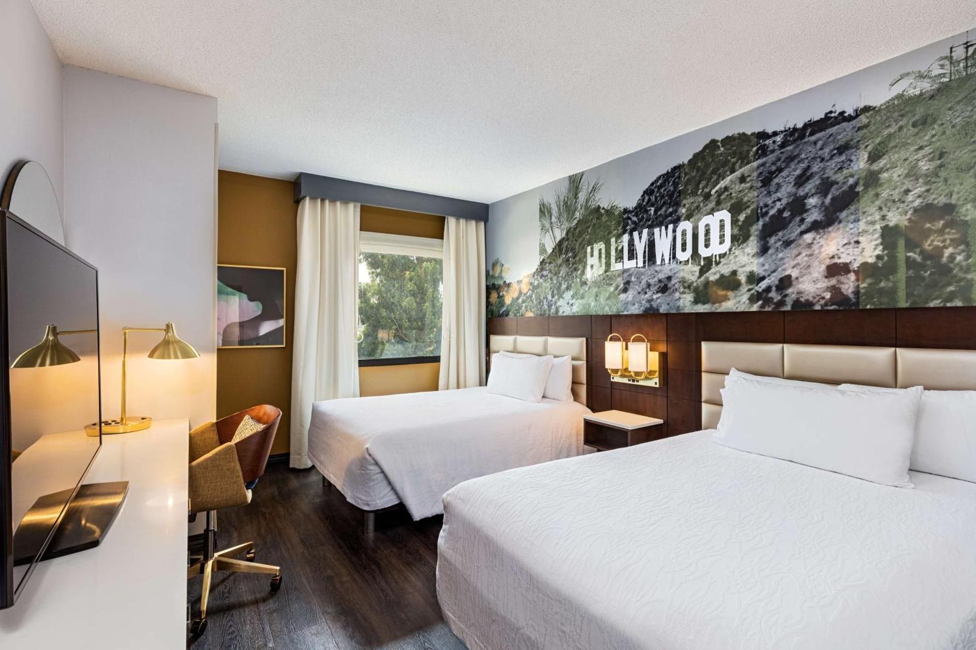 undefined Hilton Garden Inn Los Angeles/Hollywood 5
