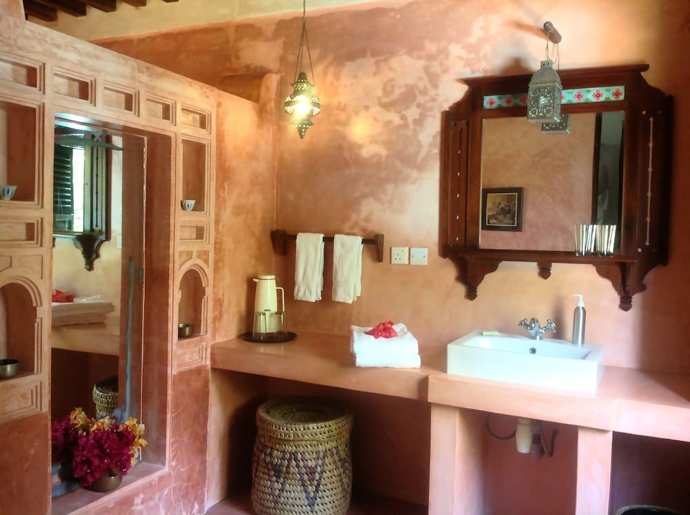 Kijani Hotel Classic Suite, Ocean View, Beachfront 9