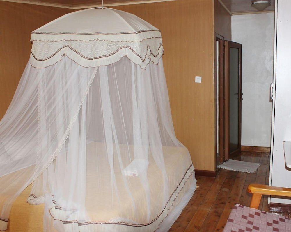 undefined Classic Guest Home 2