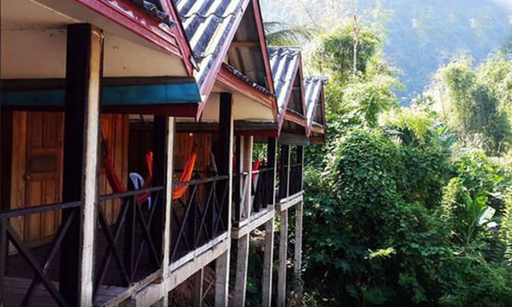 Riverview Bungalows & GH Standard Double Room, 1 Queen Bed, River View, Mountainside 5