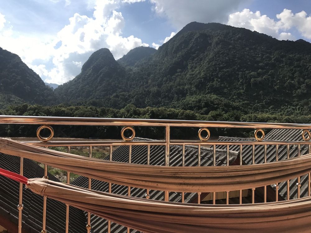 Riverview Bungalows & GH Standard Double Room, 1 Queen Bed, River View, Mountainside 7