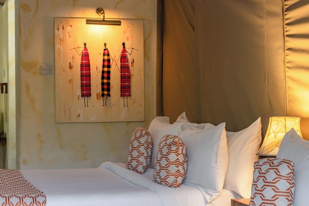 PrideInn Mara Camp & Cottages Tent 2