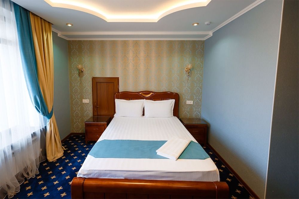 undefined Salut Hotel Almaty 8