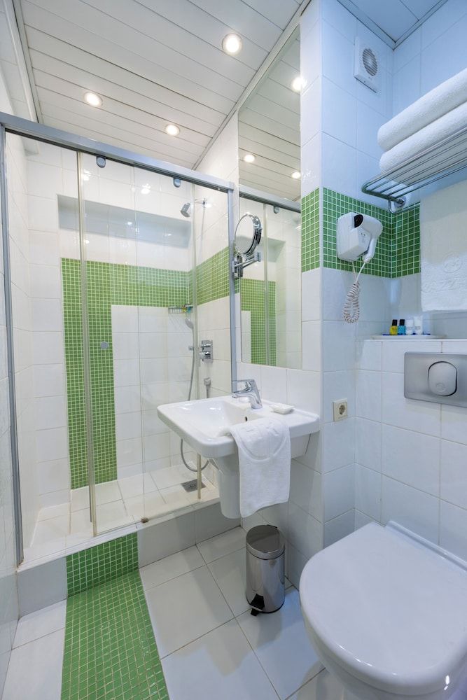 Hotel Kazzhol Almaty Standard Double Room 9