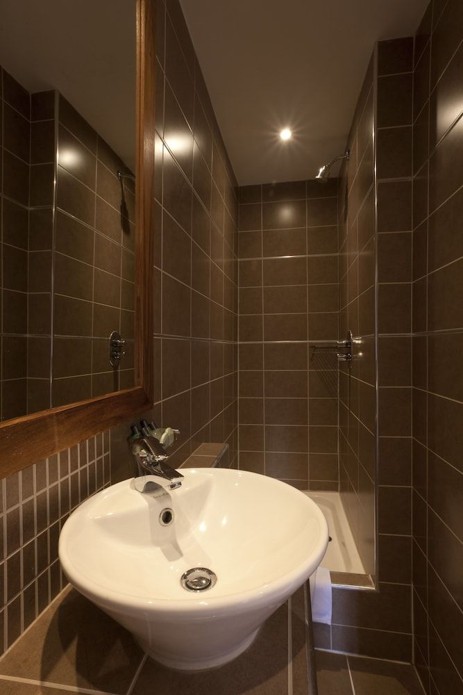 New Linden Executive Double Room 11