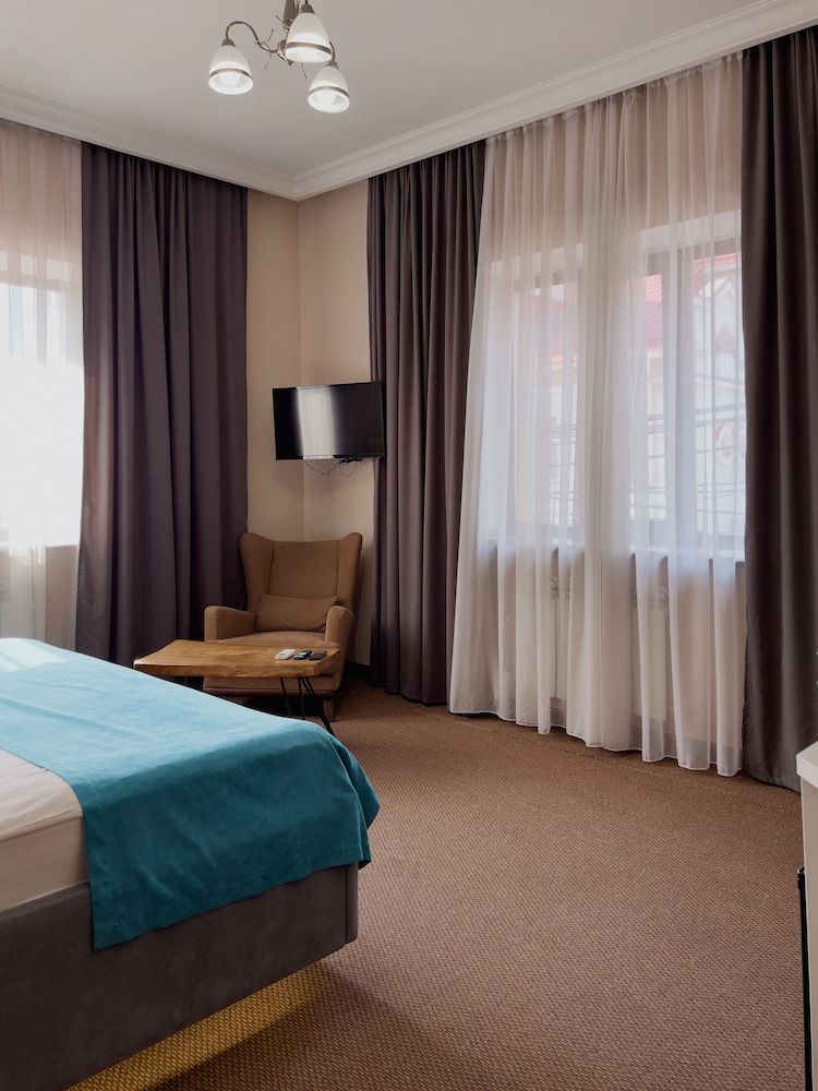 Keremet Hotel Standard Double Room, Mountain View 3