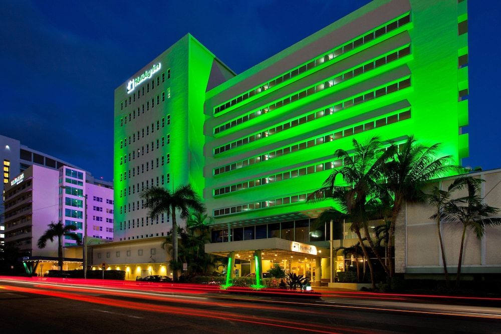 undefined Holiday Inn Miami Beach - Oceanfront by IHG 8