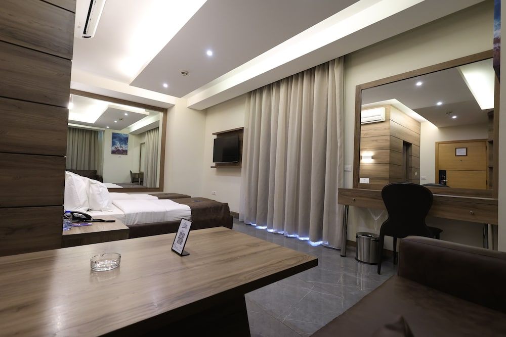 Ibiza hotel Junior Suite 20