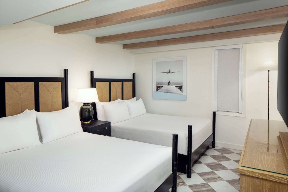 Room, 2 Queen Beds (Key West View)
