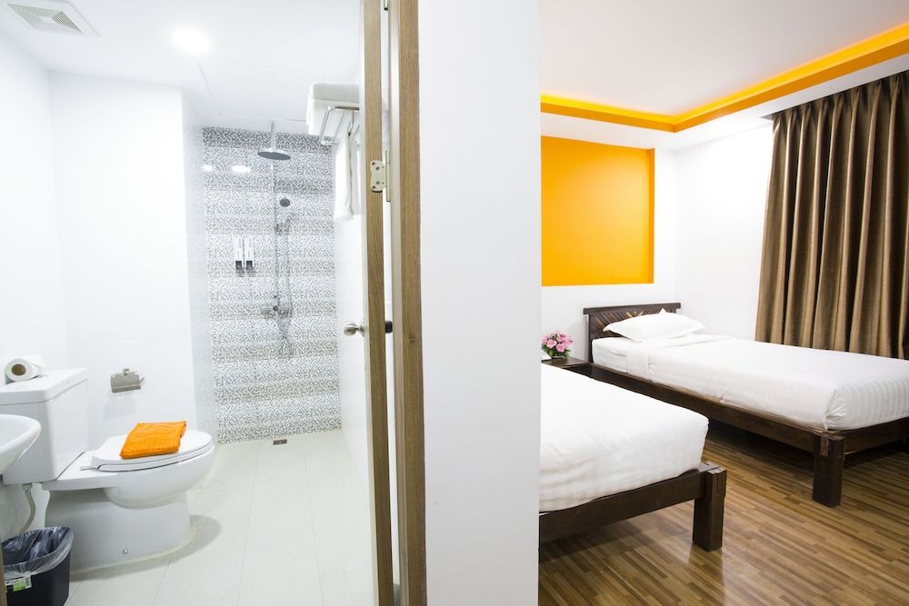 Hotel Vista Deluxe Twin Room 2