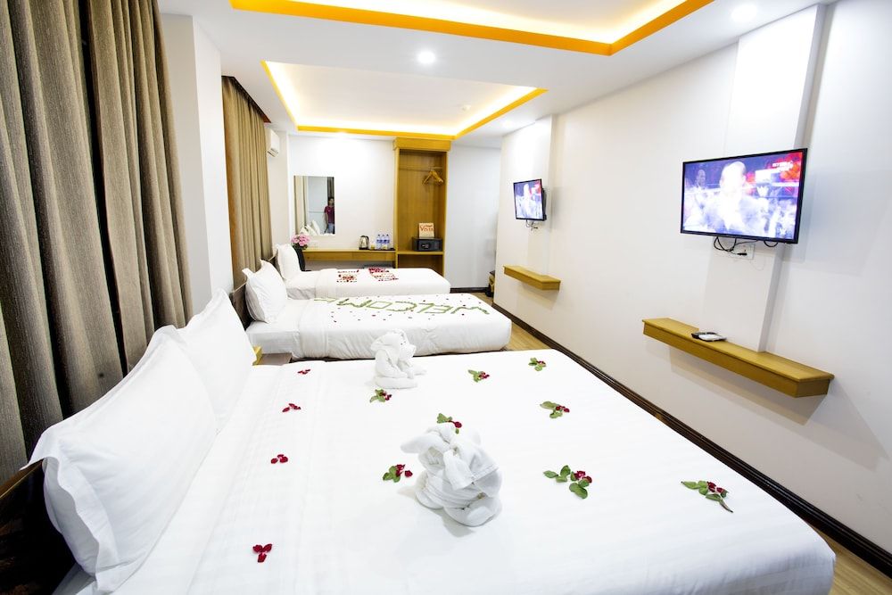 Hotel Vista Deluxe Family Suite 3