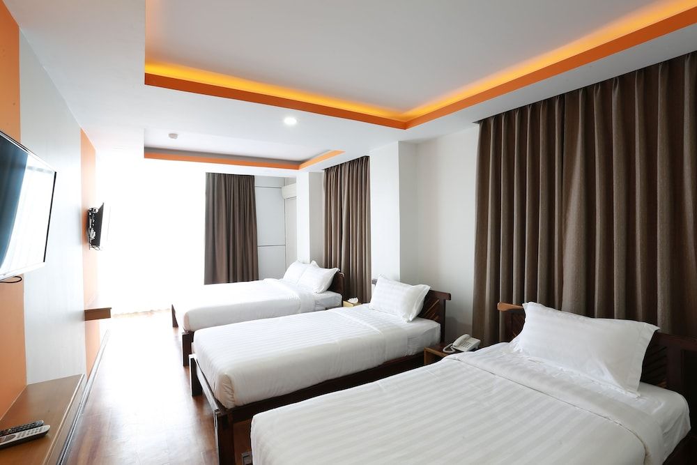 Hotel Vista Deluxe Family Suite 4