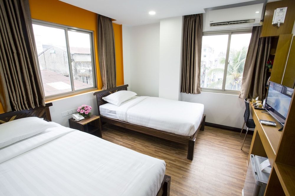 Hotel Vista Superior Twin Room