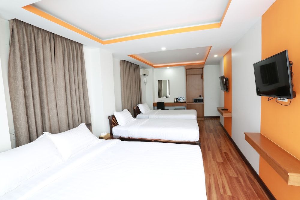 Hotel Vista Deluxe Family Suite 6