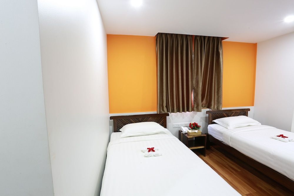 Hotel Vista Superior Twin Room 7