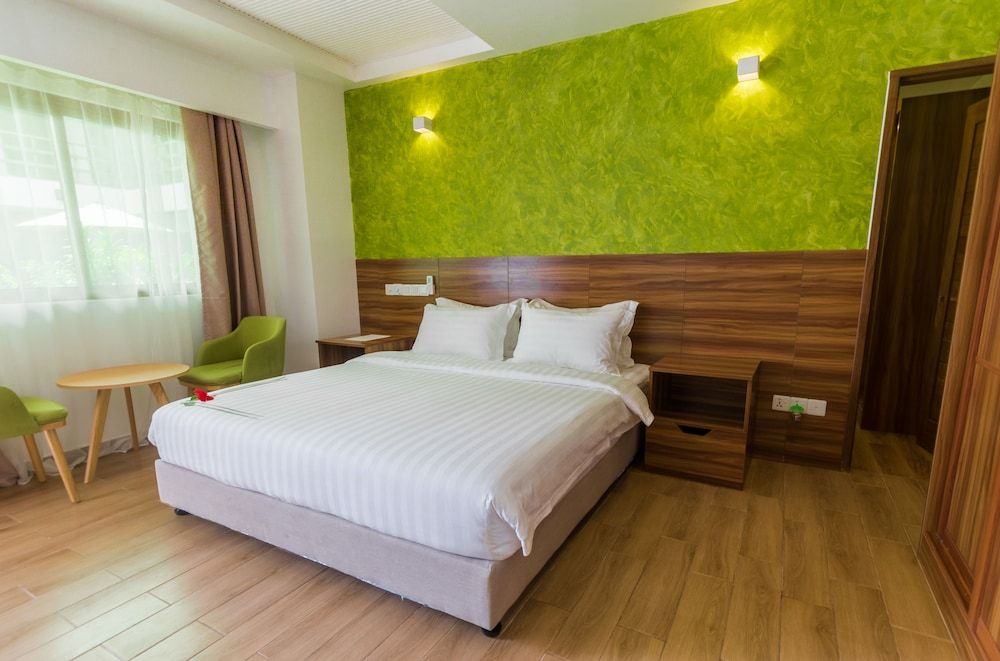 Olive Goidhoo Deluxe Quadruple Room, 2 Bedrooms, 2 Bathrooms, Ground Floor 2