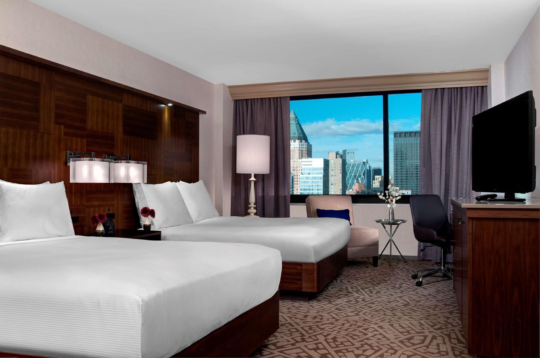 2 QUEEN BEDS DELUXE HIGH FLOOR