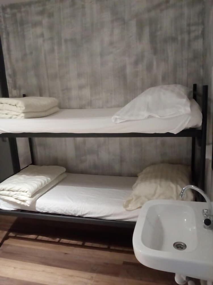 undefined Amsterdam Hostel Centre 9