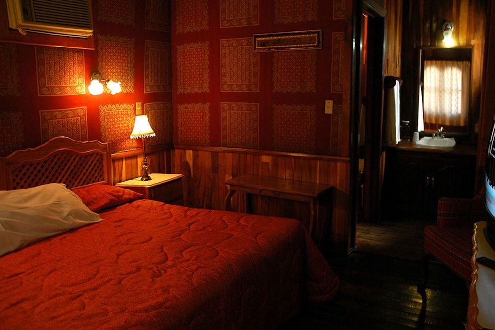 Hotel Mountain Heritage Basic Triple Room 5