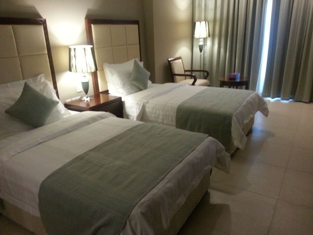 Muscat Inn Hotel Twin Room 5