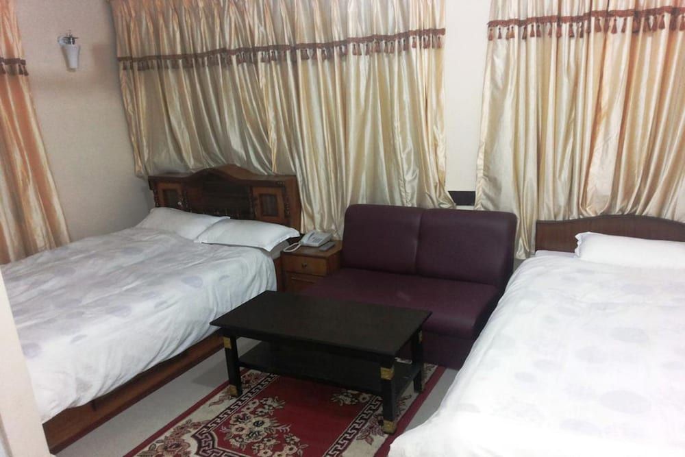 undefined Mandakini Hotel 8