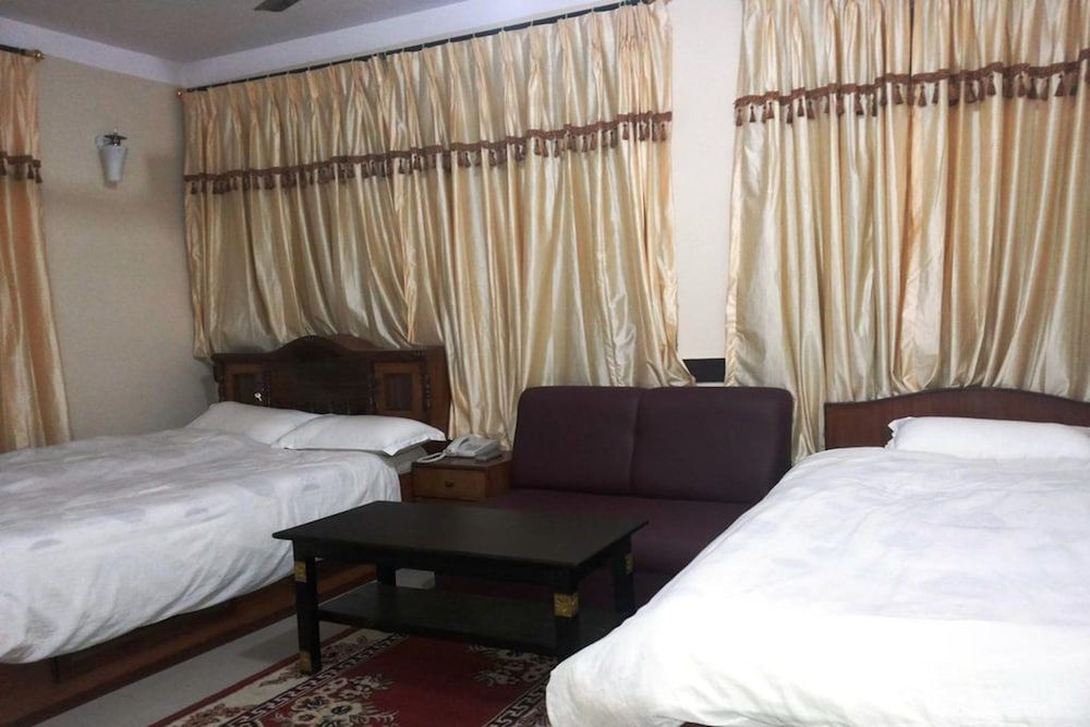 undefined Mandakini Hotel 9