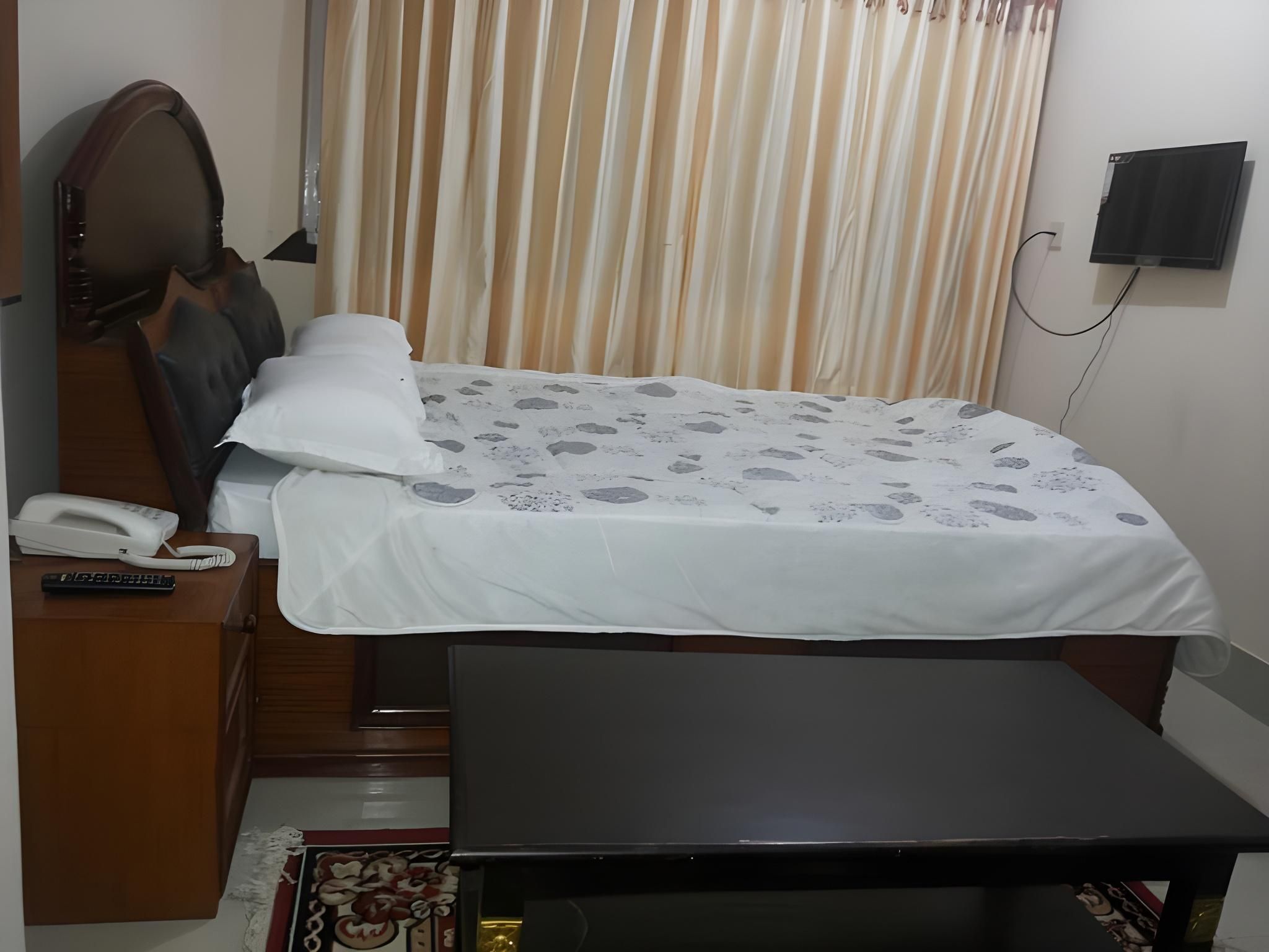 undefined Mandakini Hotel 4