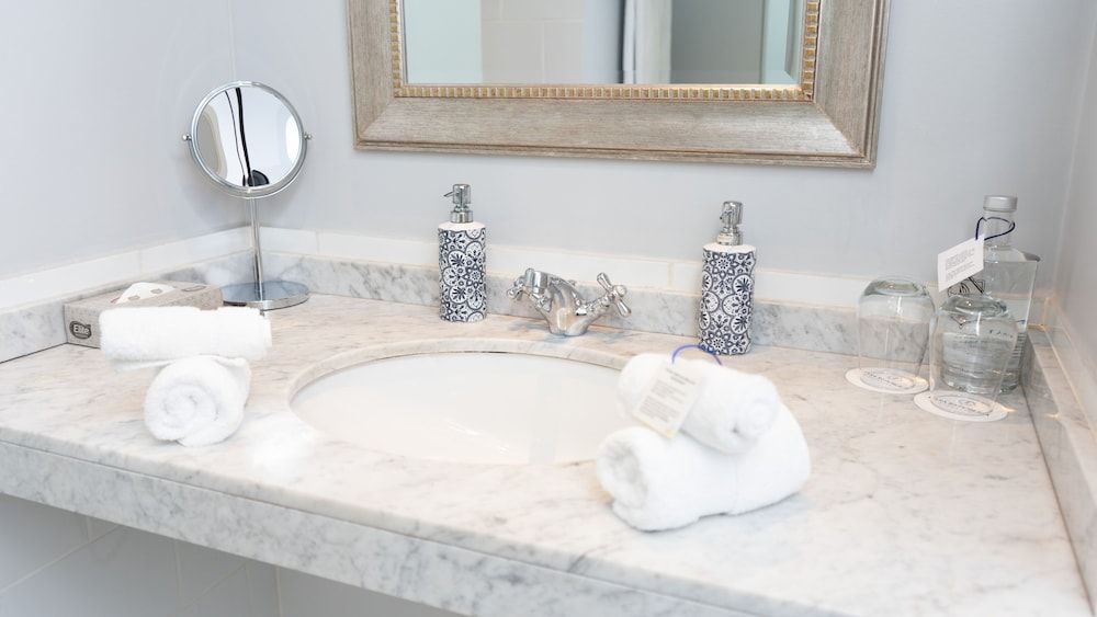 Casa Republica Barranco Boutique Hotel Superior Double or Twin Room, Garden View 6